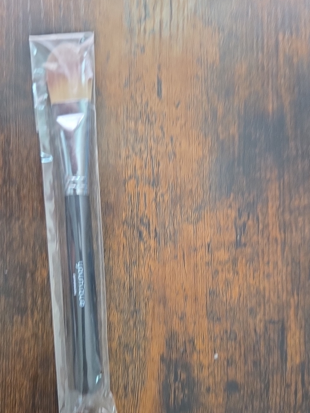 Younique Foundation Brush